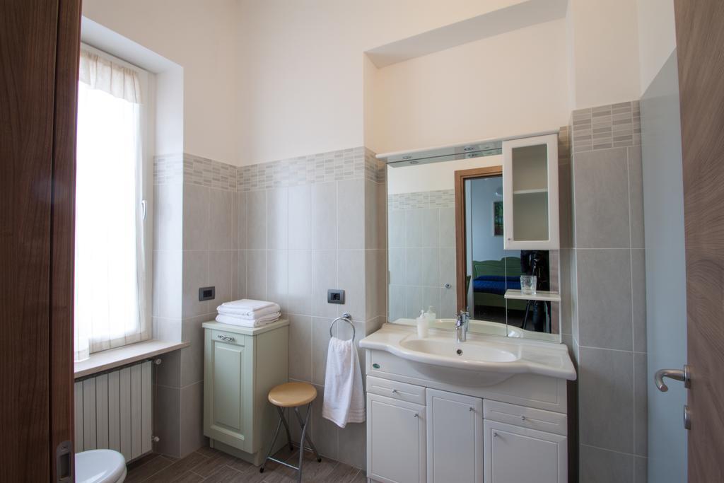 Palazzo Di Primavera Guest House Caprino Veronese Oda fotoğraf